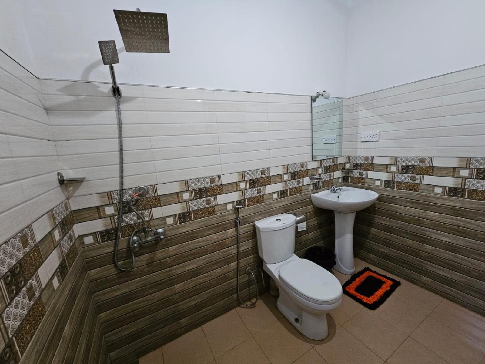 Enthral View Homestay เอลลา ภายนอก รูปภาพ